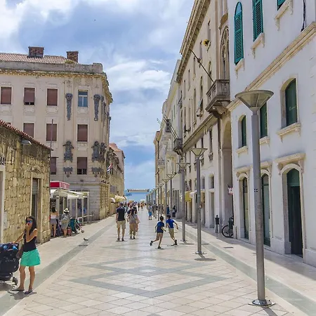 Lapis Apartamento Split